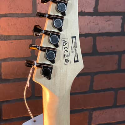 Ibanez Paul Gilbert Signature PGMM11JB Electric Guitar Jewel Blue image 6