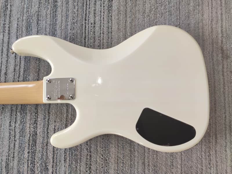 ね*こ様 Aria ProⅡ Diamond Series White ソフトケ hqdefault.jpg