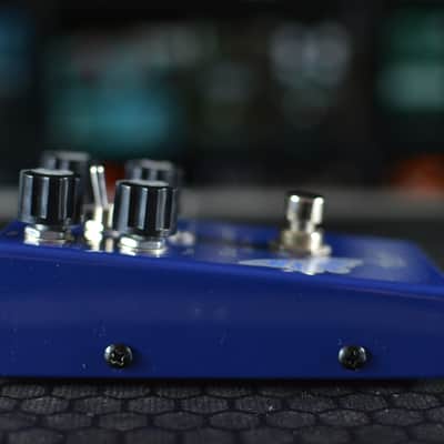 Fredric Effects Blue Monarch image 3
