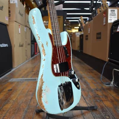 Fender Custom Shop 1961 Jazz Bass Heavy Relic Super Faded Aged Daphne Blue w/Matching Headstock, Hard Case image 2