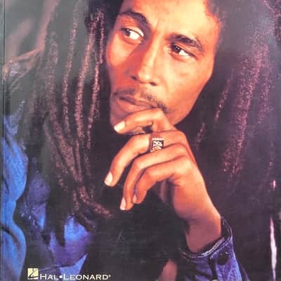 Legend: the Best of Bob Marley and the Wailers - Guitar image 1