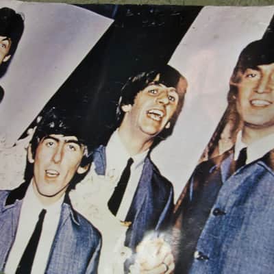 2x BEATLES Vintage Posters Lot of 2 1x White Album circa 1968 EMI 1x The Beatles Holmes McDougall image 17