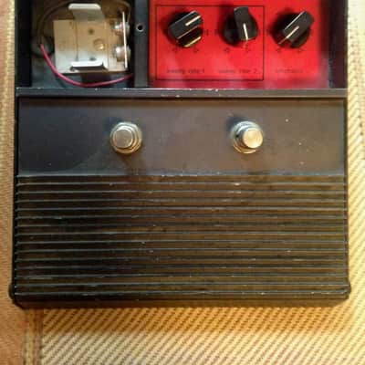 Systech Phase Shifter 1970s Black/Red image 1