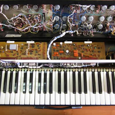 Estradin Altair - 231 soviet analog synthesizer 1986 black image 18