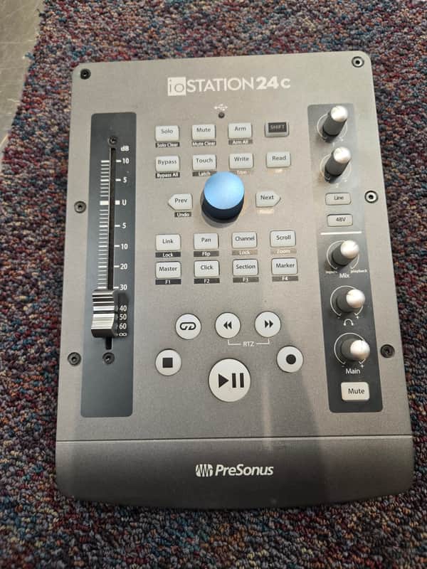 PreSonus ioStation 24c USB-C Audio Interface and DAW Controller 2020 - Present - Gray image 1