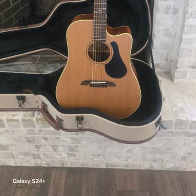 Alvarez Yairi DY-65 CE MINT! image 2