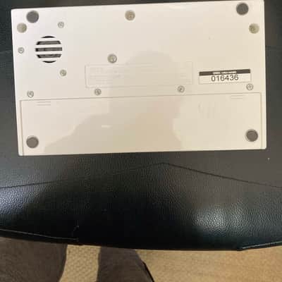 Korg Volca Sample Digital Sample Sequencer 2010s - White image 2