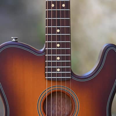Fender Acoustasonic Standard Telecaster - Honey Burst image 5
