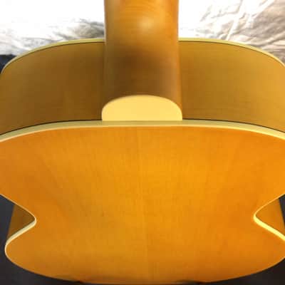Guild Jumbo Junior E SP/MP Acoustic Electric w/Free Premium Guild Gig Bag-Pack image 12