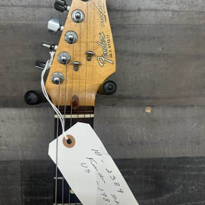 Fender Stratocaster image 5