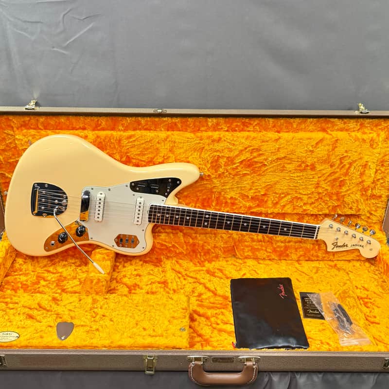 Fender American Vintage "Thin Skin" '65 Jaguar 2019 - Vintage White w/ Matching Headstock