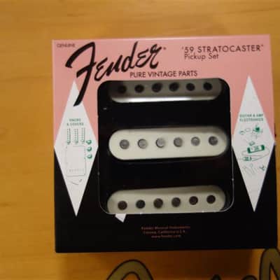 Fender Pure Vintage '59 Strat Pickup Set, Vintage White (3) image 2
