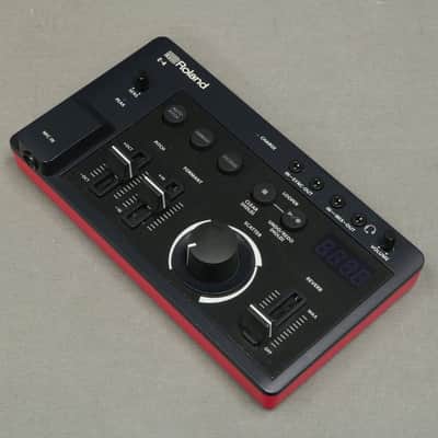 ROLAND AIRA Compact E-4 Voice Tweaker [Z5N3399] (06/08) image 1