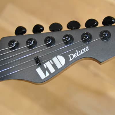 ESP LTD SN-1000 Evertune CHMS Charcoal Metallic Satin / Deluxe Series / Made In Korea / Snapper Stratocaster® Type / SN1000 SN-1000ET / W22081626 image 8