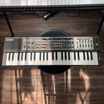 Casio MT-100 Casiotone 49-Key Synthesizer 1980s - Gray