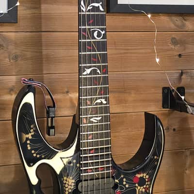 Ibanez JEM77-FP2 (Signed by Stevevaihimself) image 4