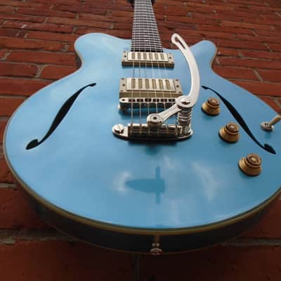 Eastman Romeo LA w/hard case -store demo image 2