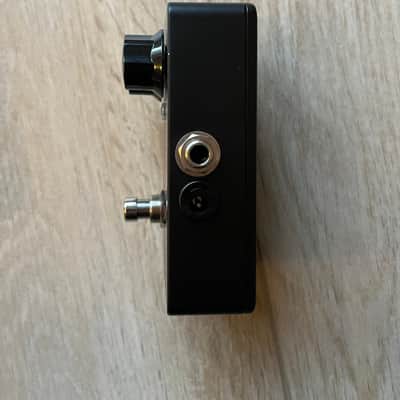 Whirlwind Red Box Compressor (with box) image 3