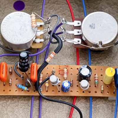 2024 Sola Sound The Griffin Hybrid MK1 Tone Bender Fuzz, Near-Mint w/ Box, David Main D*A*M, High Gain! image 10