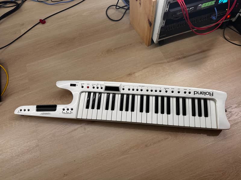 Roland AX-7 45-Key Keytar MIDI Controller 2002 - 2006 - White image 1