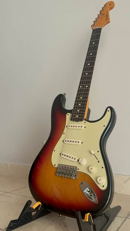 John Mayer Fender Artist Signature Sunburst + Mint Green Pickguard - 2008