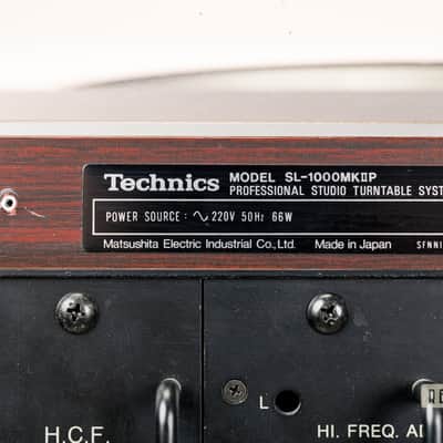 Technics SL-1000MK II P Professional Turntable image 17