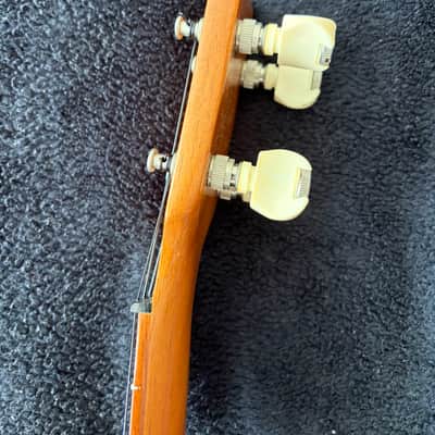 Kamaka Concert Ukulele image 13