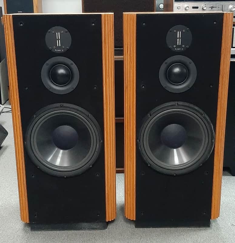 (2) Infinity Reference Standard 7 Kappa Floor Loudspeakers image 1