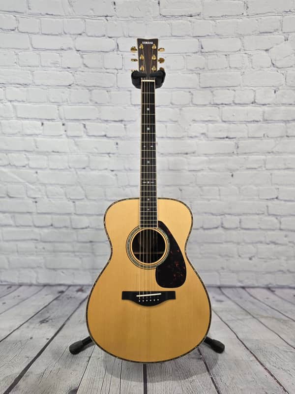 Yamaha LS36 ARE II Concert Rosewood Engelmann Spruce Acoustic Guitar image 1