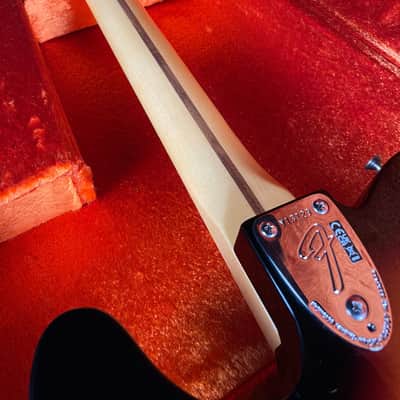 Fender American Vintage II 1975 Telecaster Deluxe - 3-Color Sunburst image 7