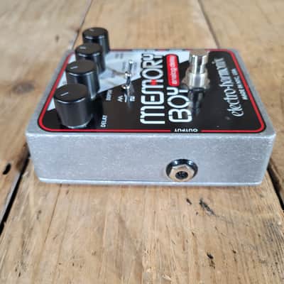 Electro-Harmonix Memory Boy Analog Delay Pedal image 6