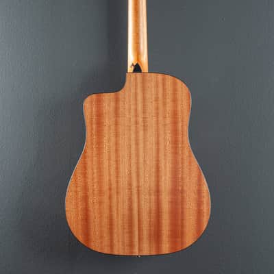 Taylor 150CE 10 String Bajo Quinto image 5