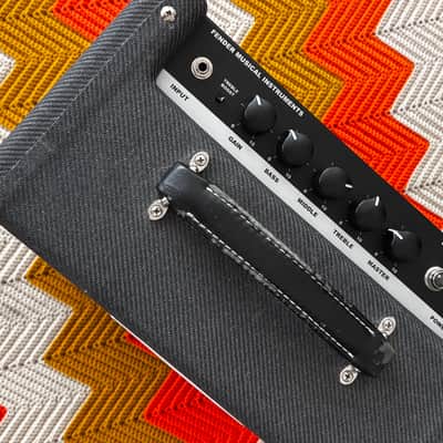 Fender Bassbreaker 007! - Sparkly Little Amp! image 8