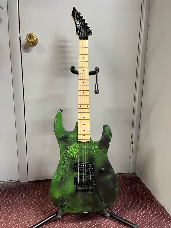 B.C. Rich Gunslinger Retro 2010’s - Slime green image 1