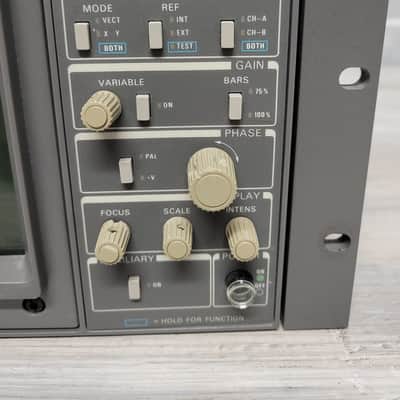 Tektronix 1710B Waveform Monitor & 1721 Vector Scope image 5