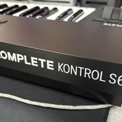 Native Instruments Komplete Kontrol S61 MK2 61-key USB MIDI keyboard imagen 6