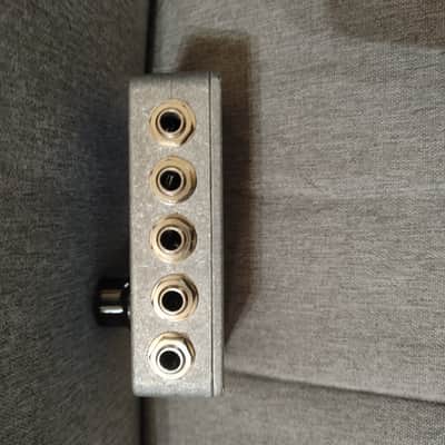 Saturnworks 5-Loop Looper 2010s - Graphic image 2