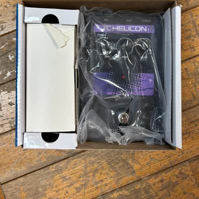 TC Helicon Voicetone X1 Megaphone & Distortion Single-Button Stompbox image 5