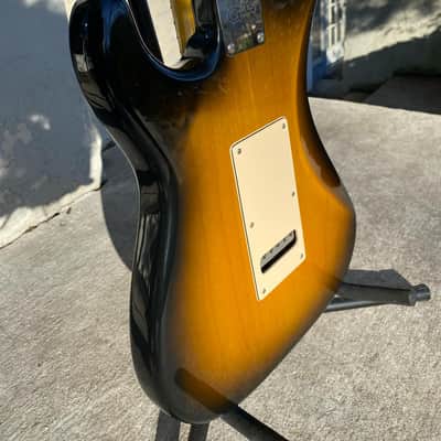 G&L Legacy USA 2010 - 2017 - Sunburst image 22