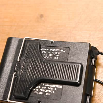 Shure SC1-CT Belt Pack Transmitter - 206 MHz CG010ZZ image 8