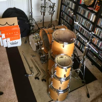 7-Piece Yamaha Stage Custom Drumkit with Hardware and Bags image 4