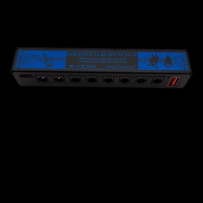 DOZZLY Mini Portable Guitar Pedal Power Supply X8202 image 3