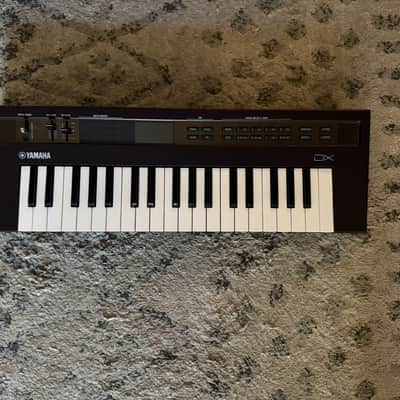 Yamaha Reface DX Mini Mobile Keyboard 2015 - Present - Black