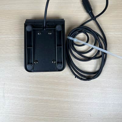 Yamaha Sustain Pedal/Footswitch Controller 2010s - Black image 2