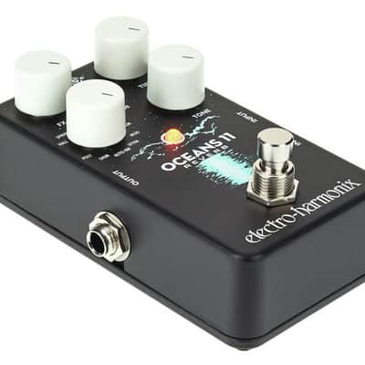 Electro-Harmonix Oceans 11 Reverb.  Comes With Free EXH NYC CANS Headphones. image 3
