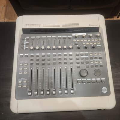 Digidesign Digi 003 Console Firewire Audio Interface with Control Surface 2000s - Grey image 2