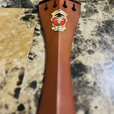 Hill Model Guarneri Crest Boxwood Tailpiece with Gold-Enamel image 4