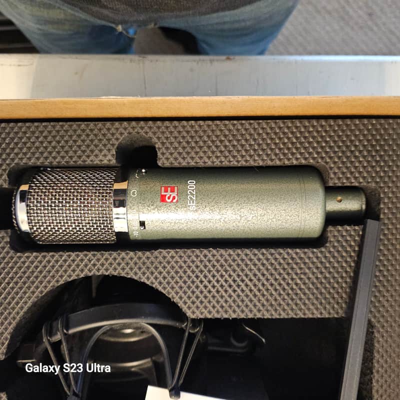 sE Electronics  sE Electronics sE2200 VE Large Diaphragm Condenser Microphone Limited Vintage Edition image 1