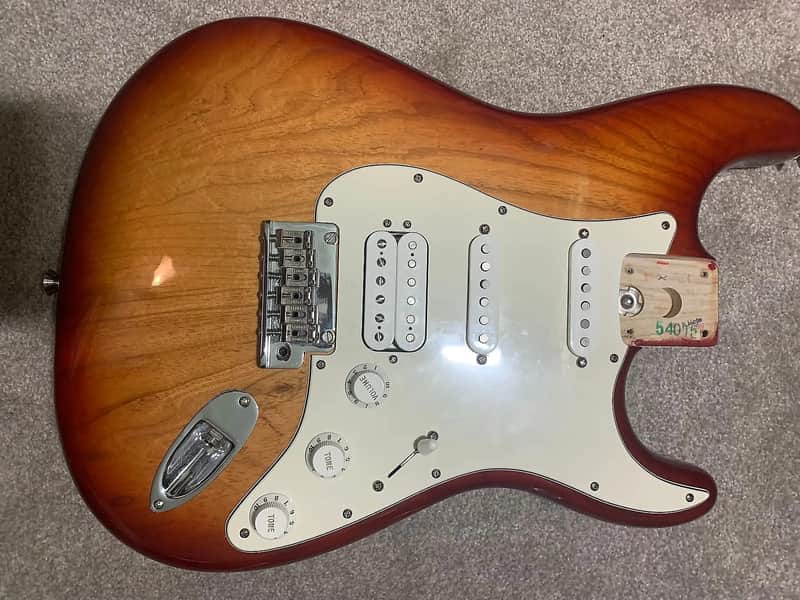 Fender American Stratocaster Sienna Sunburst Ash loaded body image 1
