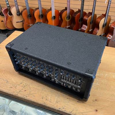 Peavey XR560 Powered Mixer 200W image 2
